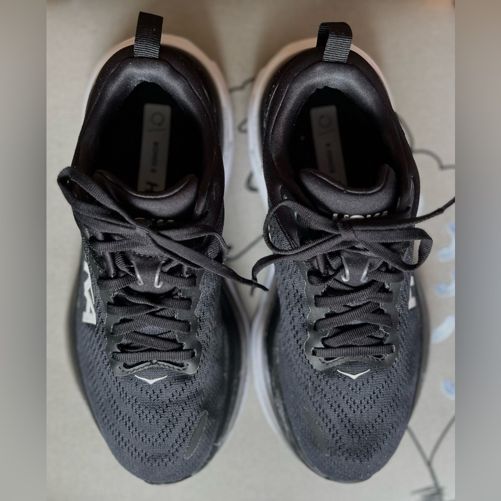 HOKA Women’s Bondi 8 Shoes